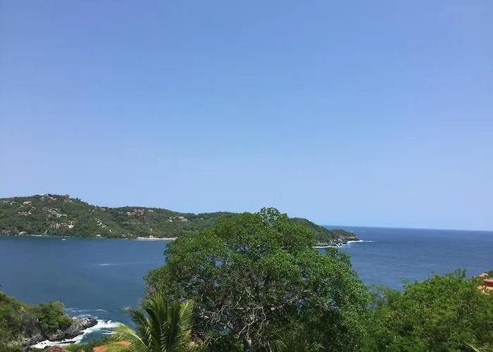El Morro 3* Zihuatanejo