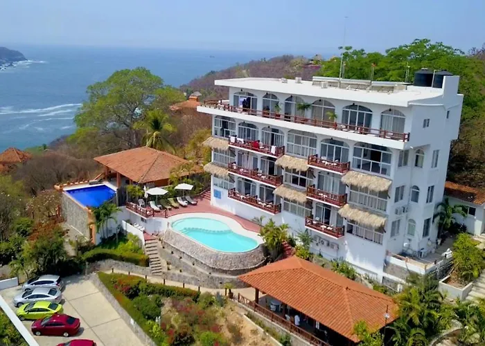 El Morro 3* Zihuatanejo