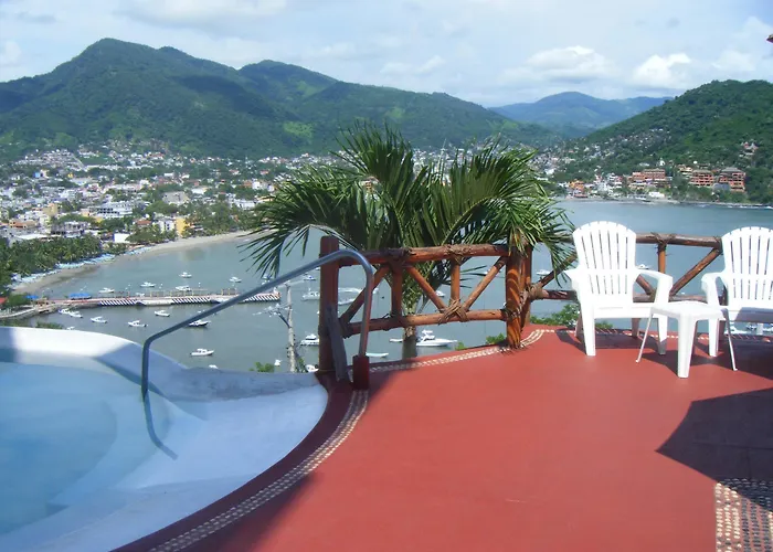 El Morro Hotel Zihuatanejo
