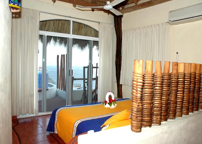 El Morro Hotel Zihuatanejo