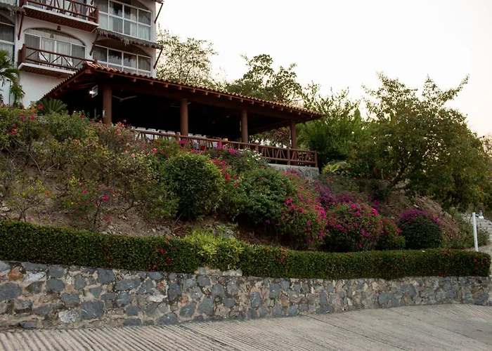 El Morro 3* Zihuatanejo